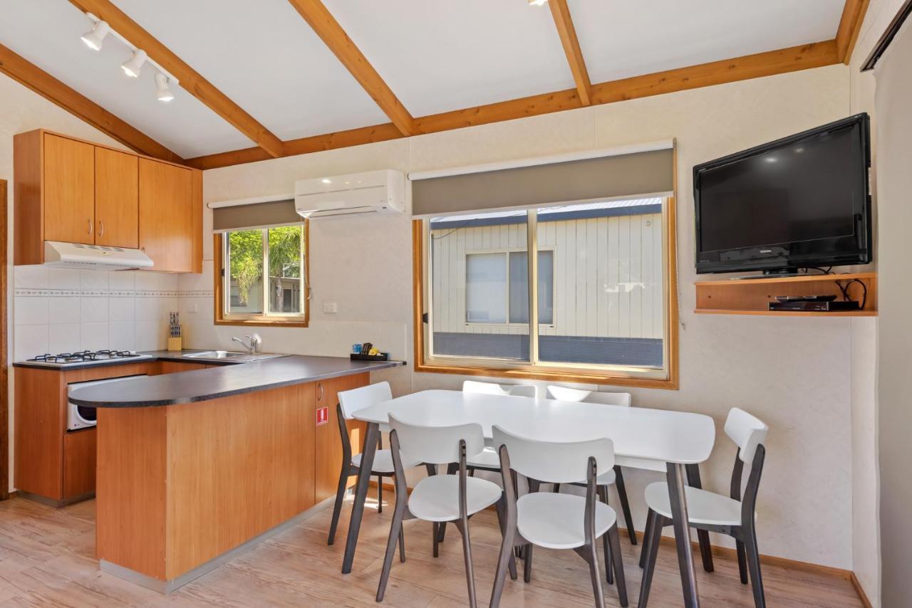 Discovery Parks - Maidens Inn Moama Bagian luar foto