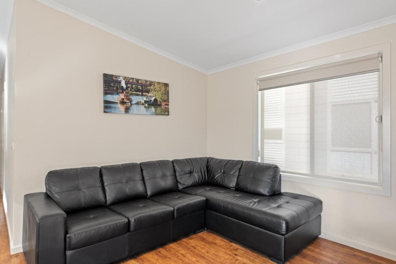 Discovery Parks - Maidens Inn Moama Bagian luar foto
